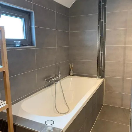 With Private Bathroom In A Remodeled House In The Center Of * Gante
